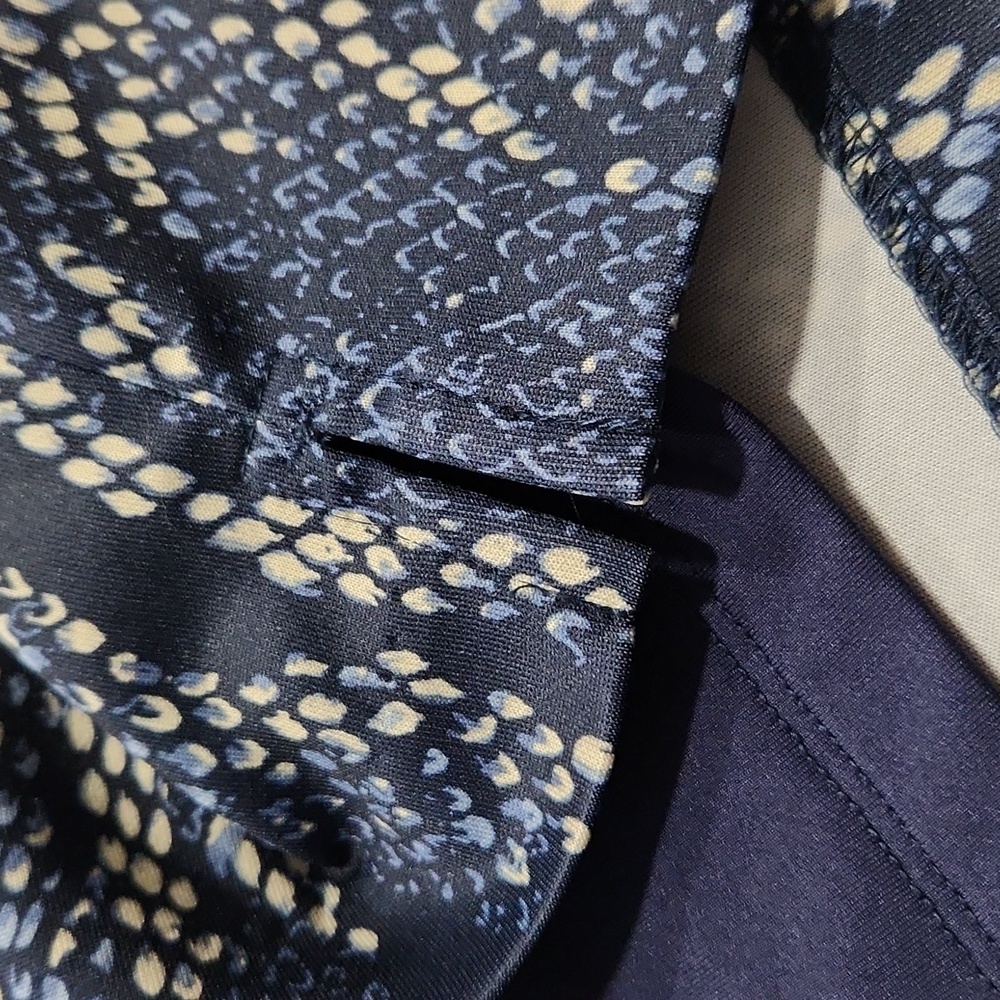 GREG NORMAN Stylish Blue Patterned SKORT - Picture 7 of 7